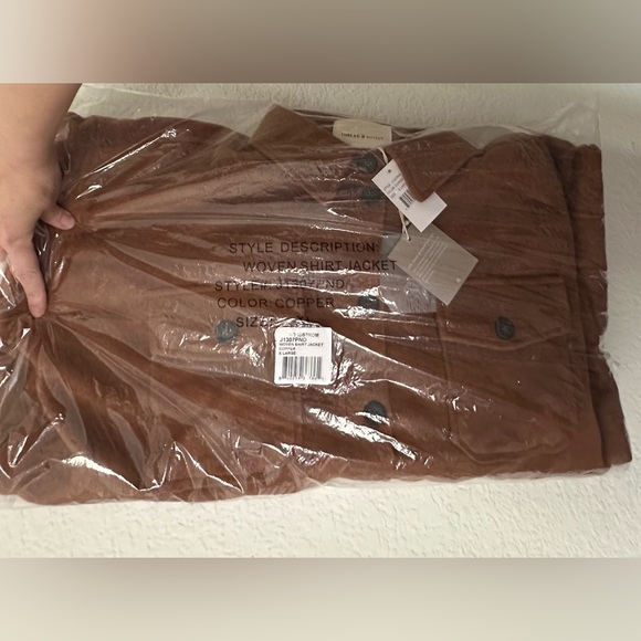 Thread & Supply Shacket - Picture 4 of 4